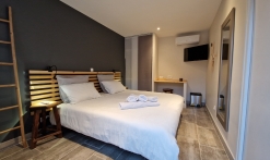 Hotel Le Cosy Fréjus chambre