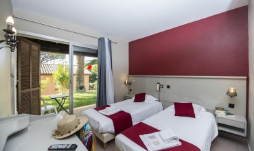 les residences du colombier Frejus chambre