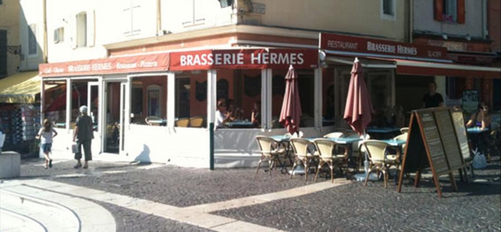 cafe hermes brasserie